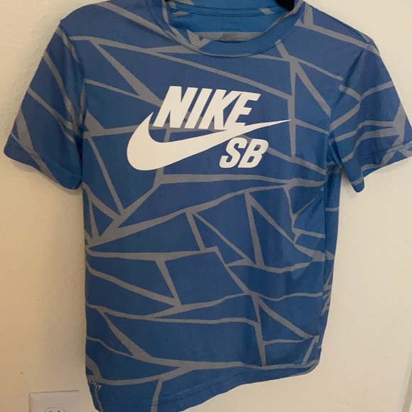 nike softball shirts
